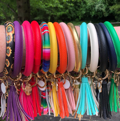 Hannah Hands Free Bangle Keychain-Pink Marble